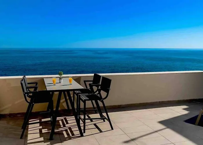 Zen - Infinity Seaview